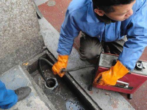 特克斯疏通下水道