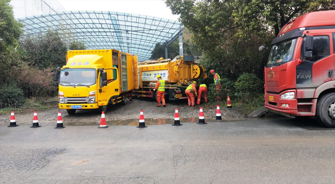 特克斯成区雨污水管网“四位一体”检测疏通项目